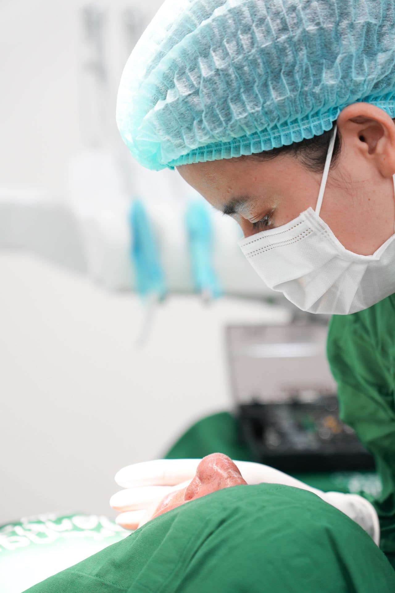 Operating Room + Recovery Suite 5