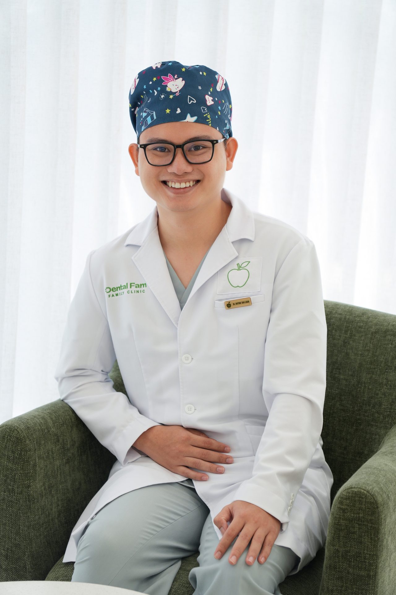 Dr. Luan
